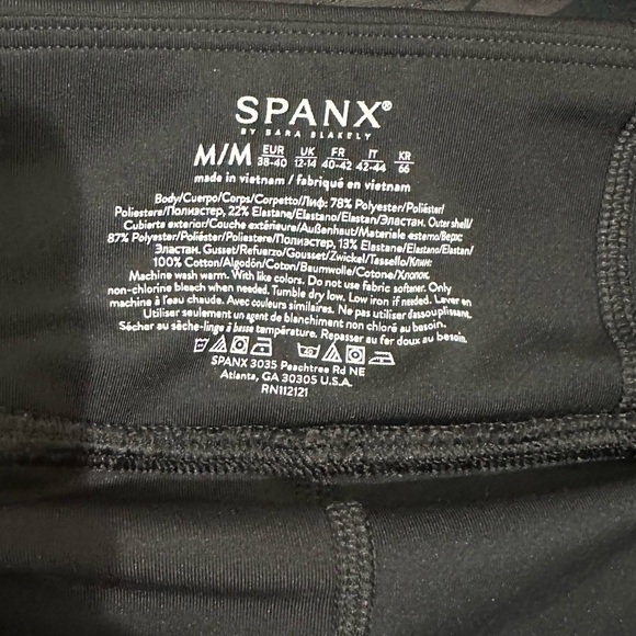 SPANX Women’s size M Camouflage Short with Biker Shorts Underneath - Picture 5 of 6